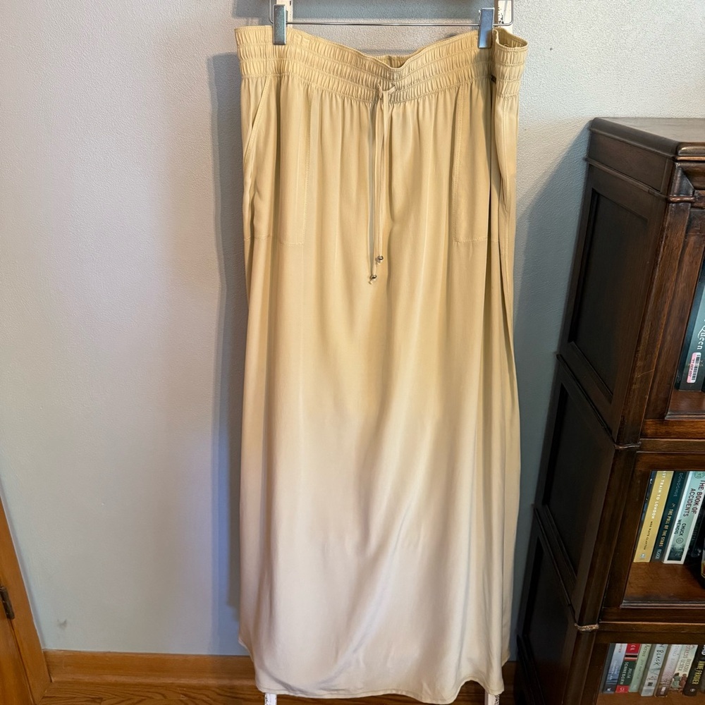 St. John Beige Chiffon Sport Drawstring Pull On Maxi Skirt Size L